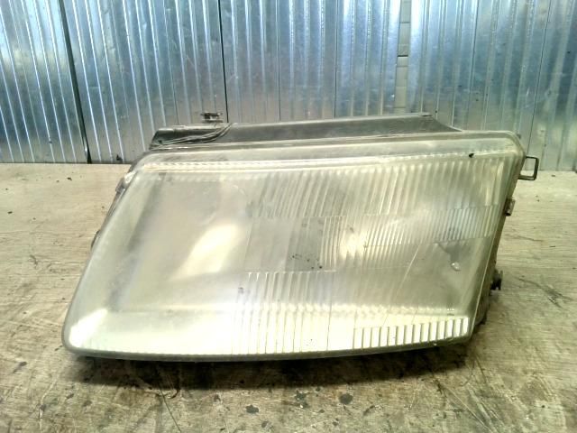 bontott VW PASSAT B5 Bal Fényszóró