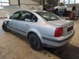 bontott VW PASSAT B5 Bal Fényszóró