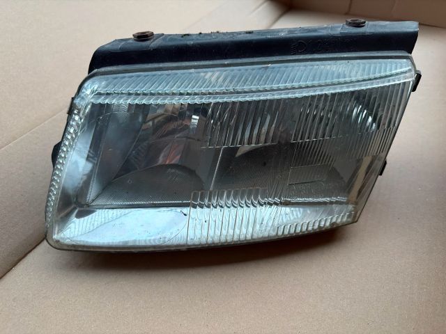 bontott VW PASSAT B5 Bal Fényszóró