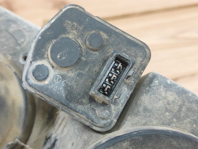 bontott VW PASSAT B5 Bal Fényszóró