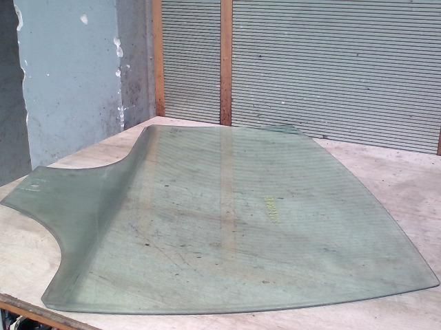 bontott VW PASSAT B5 Bal hátsó Ablak