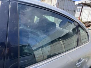 bontott VW PASSAT B5 Bal hátsó Ablak