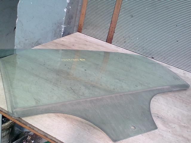 bontott VW PASSAT B5 Bal hátsó Ablak