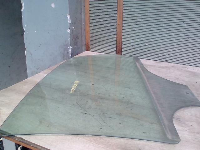 bontott VW PASSAT B5 Bal hátsó Ablak