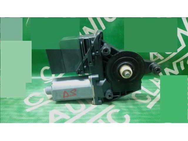 bontott VW PASSAT B5 Bal hátsó Ablakemelő Motor