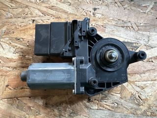 bontott VW PASSAT B5 Bal hátsó Ablakemelő Motor