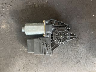 bontott VW PASSAT B5 Bal hátsó Ablakemelő Motor