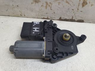 bontott VW PASSAT B5 Bal hátsó Ablakemelő Motor