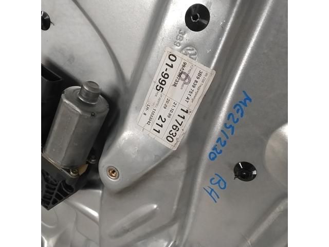 bontott VW PASSAT B5 Bal hátsó Ablakemelő Szerkezet (Elektromos)