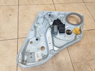 bontott VW PASSAT B5 Bal hátsó Ablakemelő Szerkezet (Elektromos)