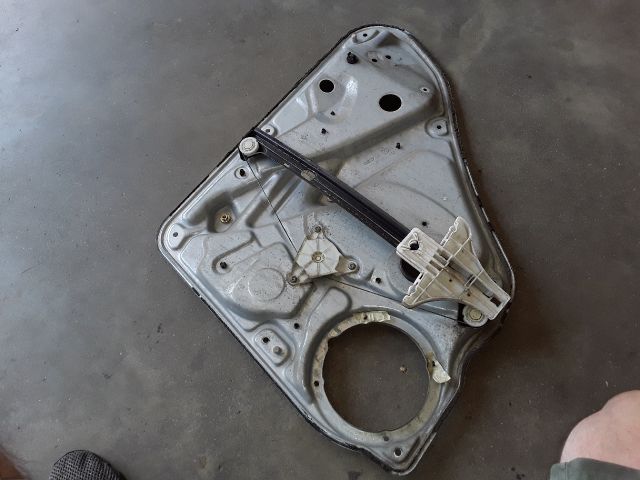 bontott VW PASSAT B5 Bal hátsó Ablakemelő Szerkezet (Elektromos)