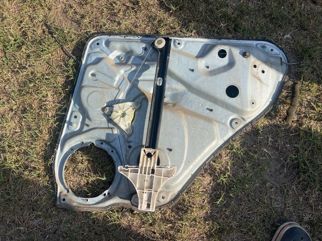 bontott VW PASSAT B5 Bal hátsó Ablakemelő Szerkezet (Elektromos)