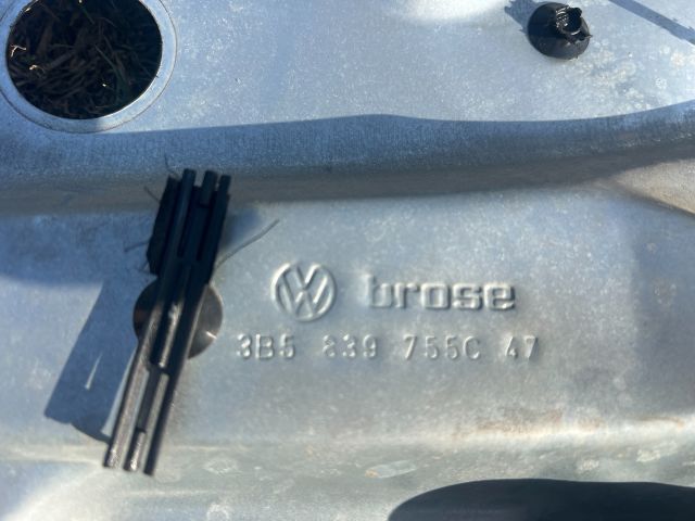 bontott VW PASSAT B5 Bal hátsó Ablakemelő Szerkezet (Elektromos)