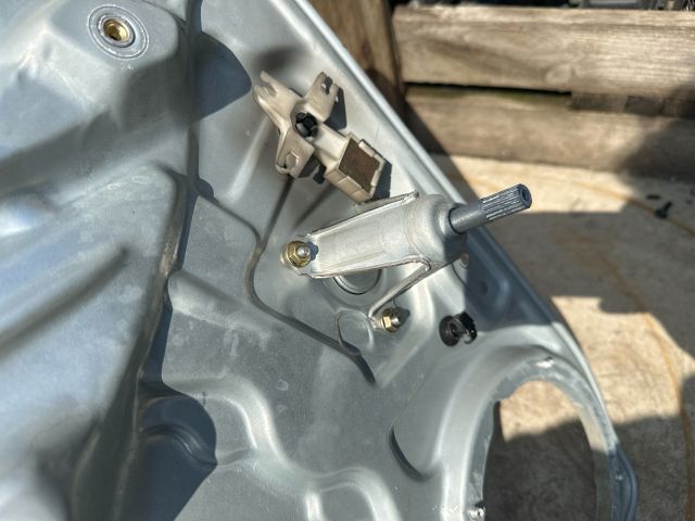 bontott VW PASSAT B5 Bal hátsó Ablakemelő Szerkezet (Mechanikus)