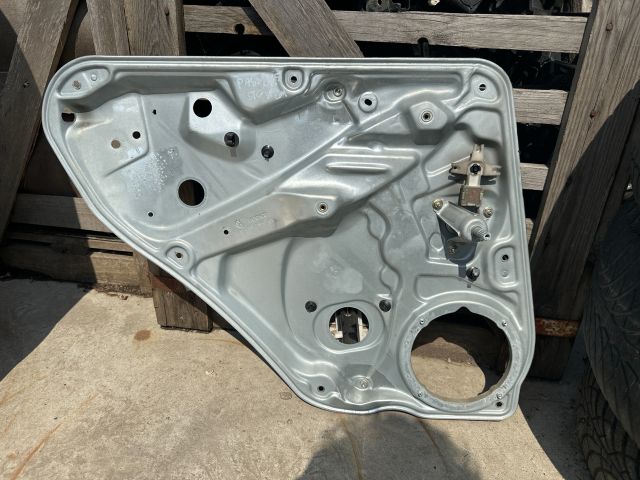 bontott VW PASSAT B5 Bal hátsó Ablakemelő Szerkezet (Mechanikus)