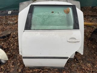 bontott VW PASSAT B5 Bal hátsó Ajtó (Részeivel)
