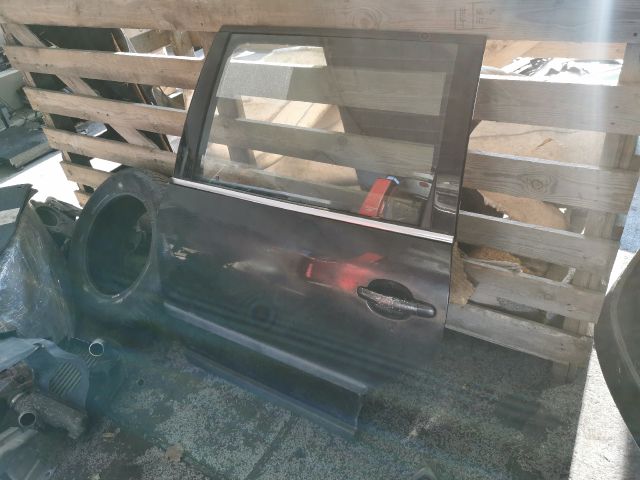 bontott VW PASSAT B5 Bal hátsó Ajtó (Részeivel)
