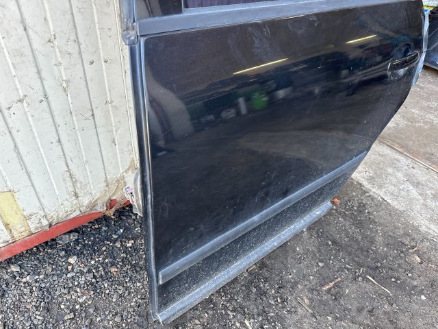 bontott VW PASSAT B5 Bal hátsó Ajtó (Üres lemez)