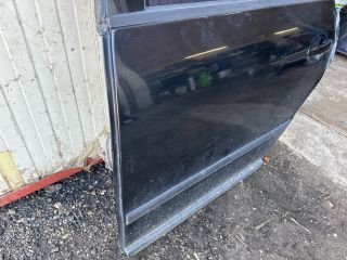 bontott VW PASSAT B5 Bal hátsó Ajtó (Üres lemez)