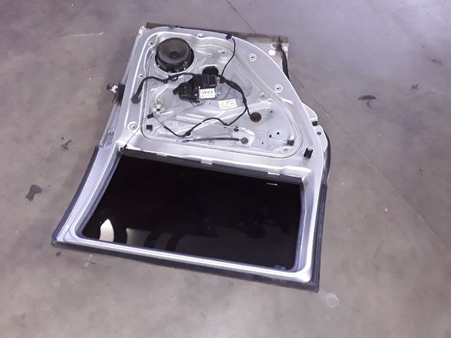 bontott VW PASSAT B5 Bal hátsó Ajtó (Üres lemez)