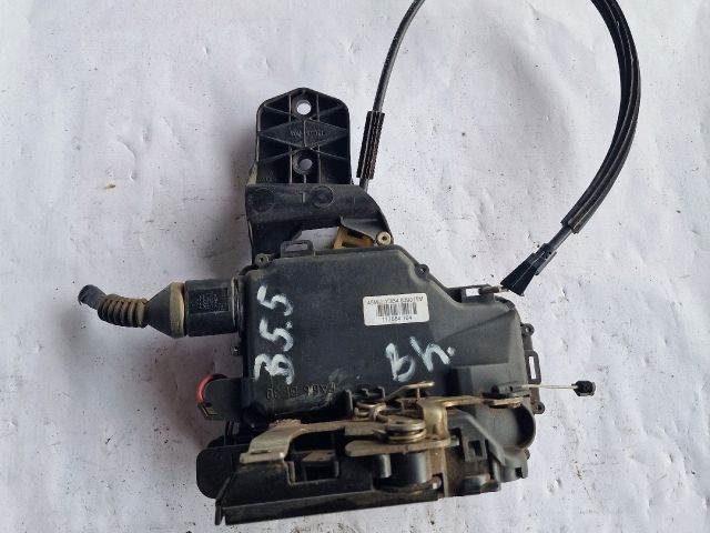 bontott VW PASSAT B5 Bal hátsó Ajtózár