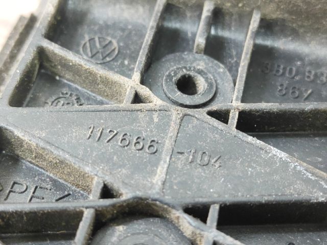 bontott VW PASSAT B5 Bal hátsó Ajtózár