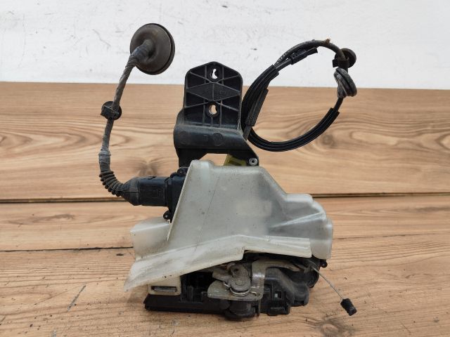 bontott VW PASSAT B5 Bal hátsó Ajtózár