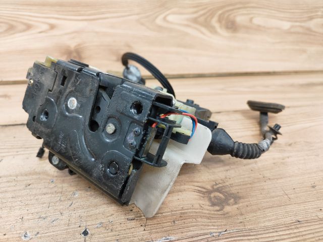 bontott VW PASSAT B5 Bal hátsó Ajtózár