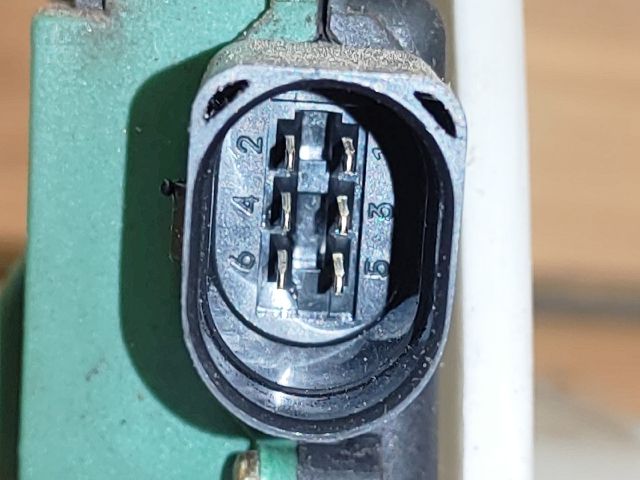 bontott VW PASSAT B5 Bal hátsó Ajtózár