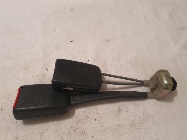 bontott VW PASSAT B5 Bal hátsó Biztonsági Öv Csat