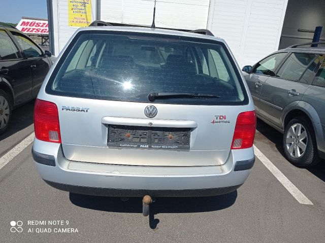 bontott VW PASSAT B5 Bal hátsó Fejtámla