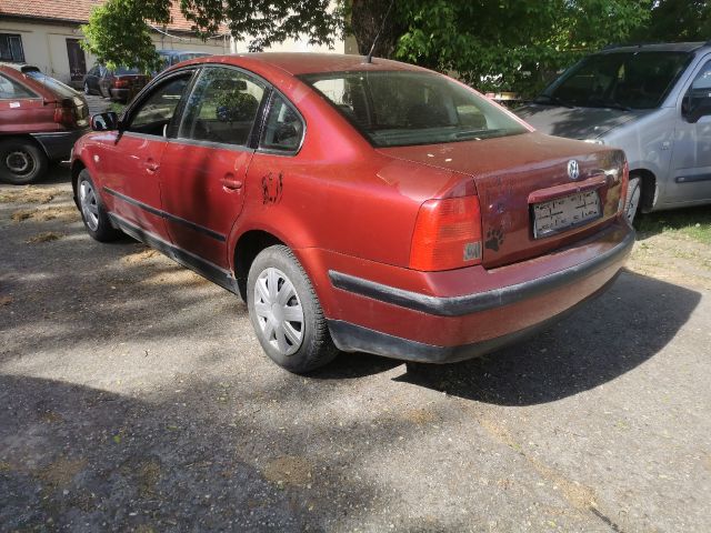 bontott VW PASSAT B5 Bal hátsó Gólyaláb (Lengécsillapító, Rugó)