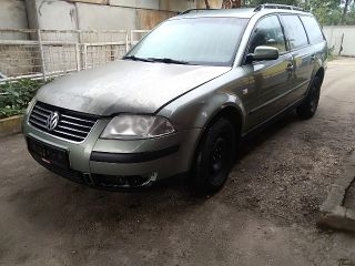 bontott VW PASSAT B5 Bal hátsó Gumikéder