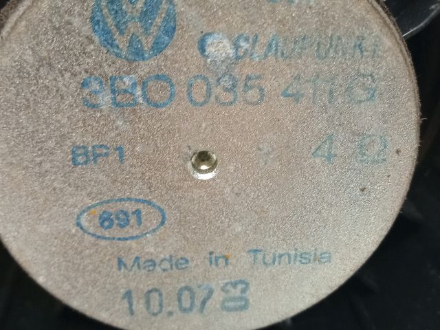 bontott VW PASSAT B5 Bal hátsó Hangszóró
