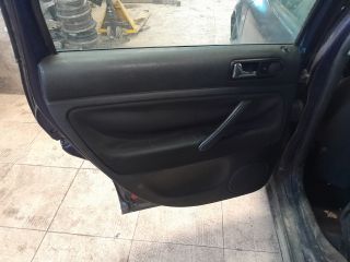 bontott VW PASSAT B5 Bal hátsó Kapaszkodó (Felső)