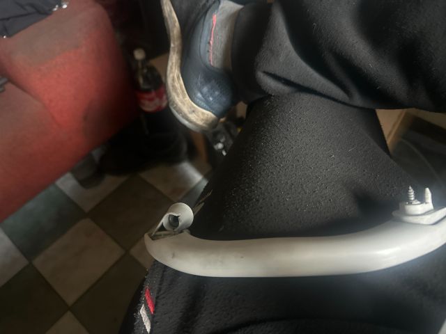 bontott VW PASSAT B5 Bal hátsó Kapaszkodó (Felső)