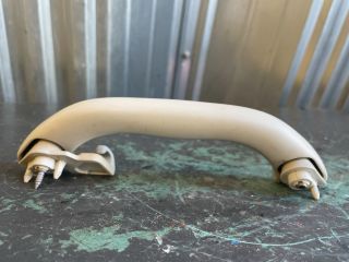 bontott VW PASSAT B5 Bal hátsó Kapaszkodó (Felső)