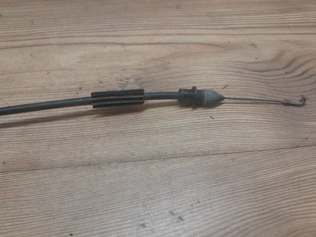 bontott VW PASSAT B5 Bal hátsó Kilincs Bowden