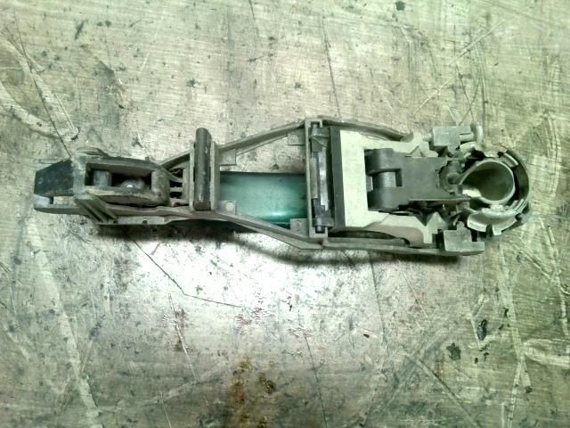 bontott VW PASSAT B5 Bal hátsó Külső Kilincs