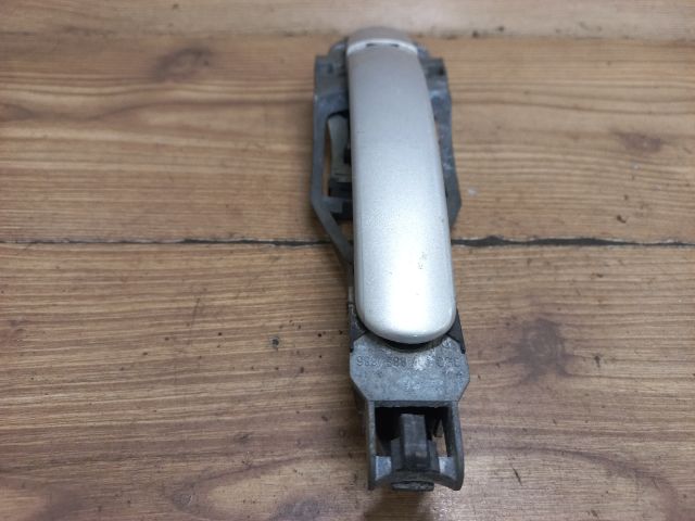 bontott VW PASSAT B5 Bal hátsó Külső Kilincs