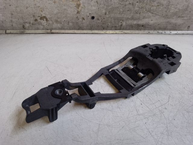 bontott VW PASSAT B5 Bal hátsó Külső Kilincsfészek