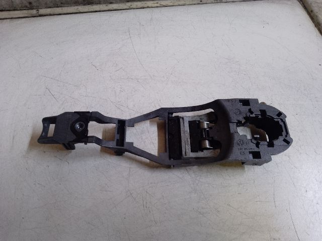 bontott VW PASSAT B5 Bal hátsó Külső Kilincsfészek