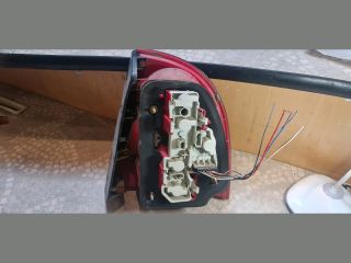 bontott VW PASSAT B5 Bal Hátsó Lámpa