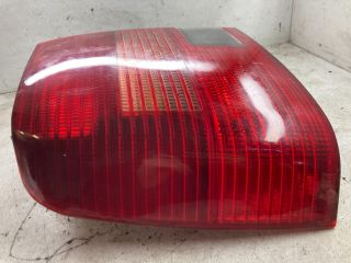 bontott VW PASSAT B5 Bal Hátsó Lámpa