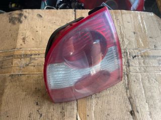 bontott VW PASSAT B5 Bal Hátsó Lámpa
