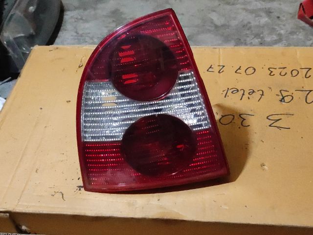 bontott VW PASSAT B5 Bal Hátsó Lámpa