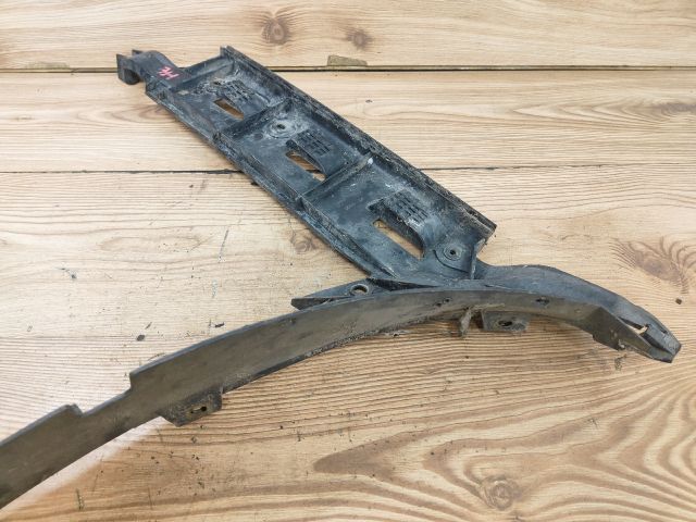 bontott VW PASSAT B5 Bal hátsó Lökhárító Tartó (Műanyag)