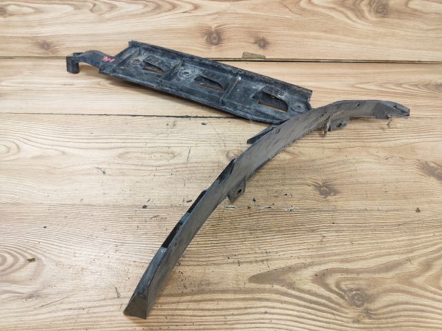 bontott VW PASSAT B5 Bal hátsó Lökhárító Tartó (Műanyag)