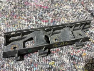 bontott VW PASSAT B5 Bal hátsó Oldal Lökhárító Tartó (Műanyag)