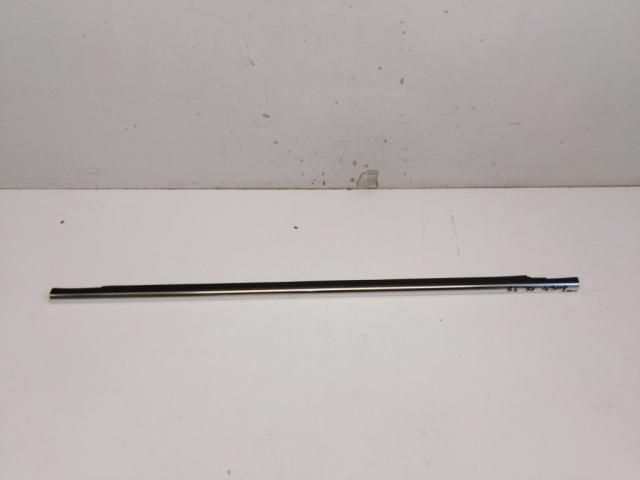 bontott VW PASSAT B5 Bal hátsó Vízlehúzó Gumicsík